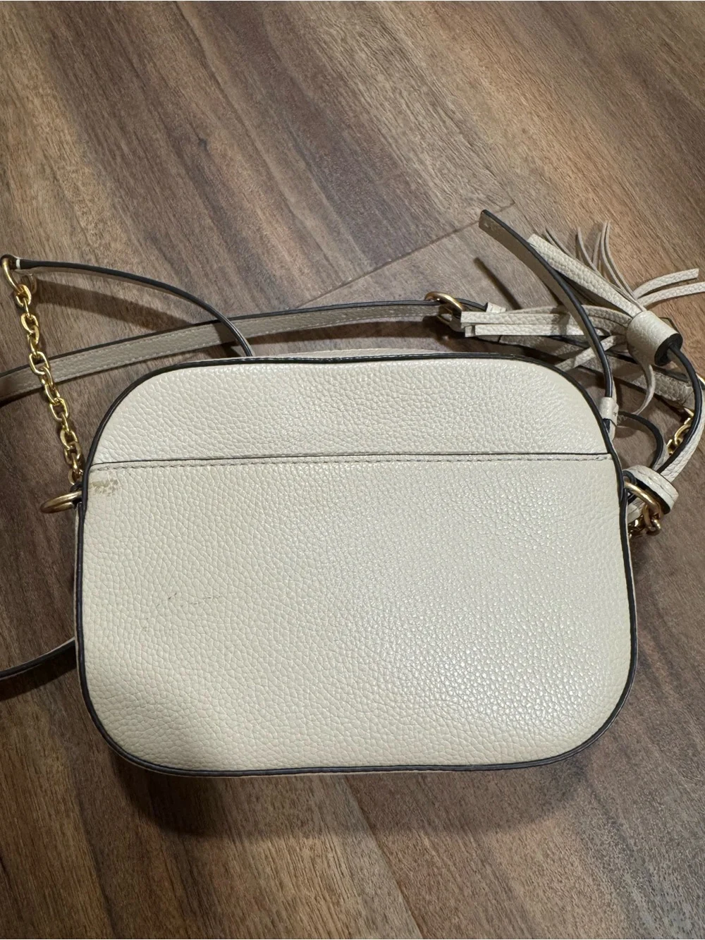 Tory Burch compact cream